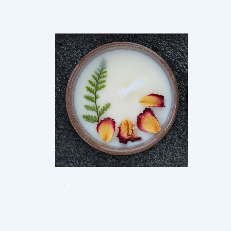 Ceramic Cup With Dried Flowers And Fragrant Candles